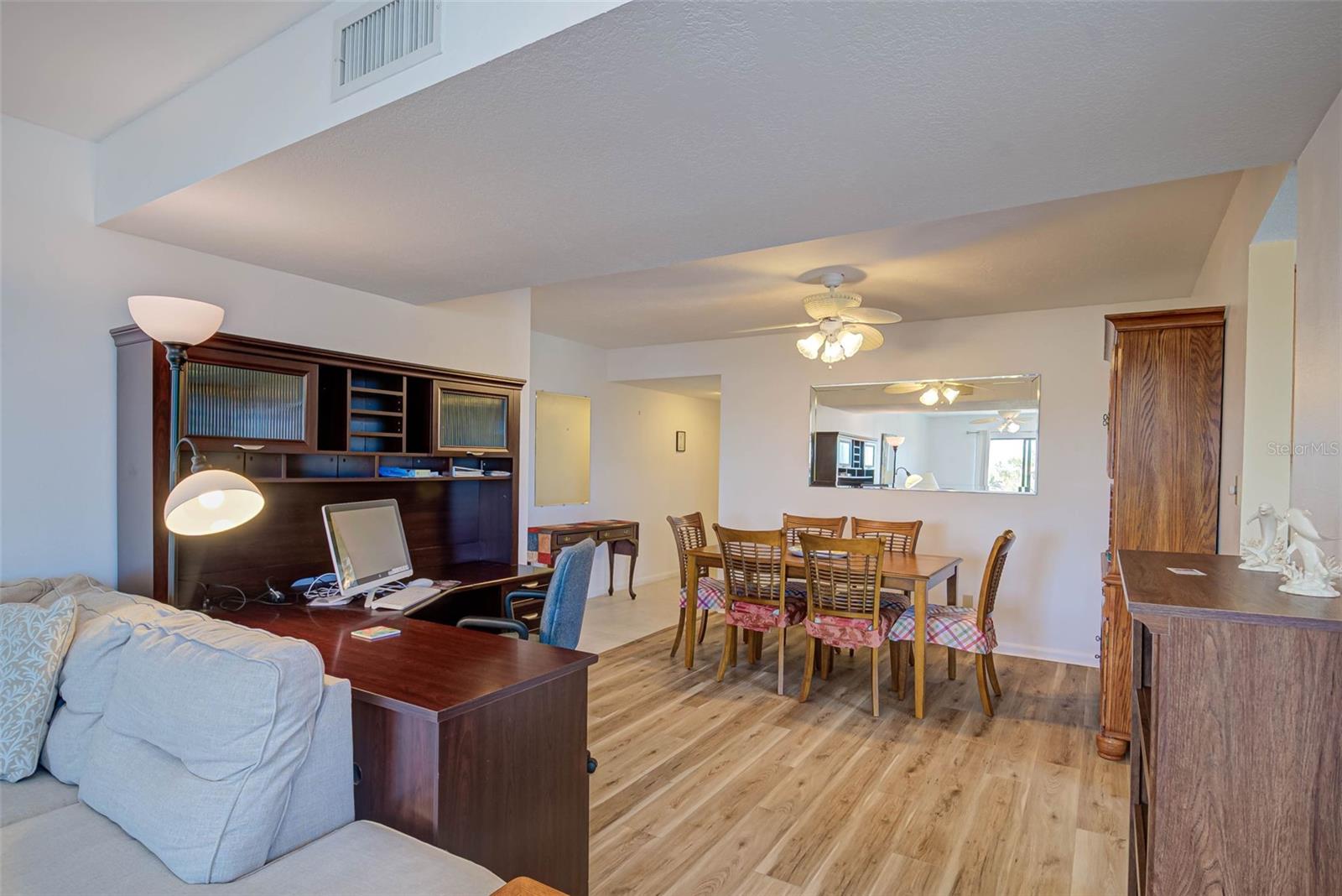 EMERALD POINTE PH 06 BLDG E - Residential