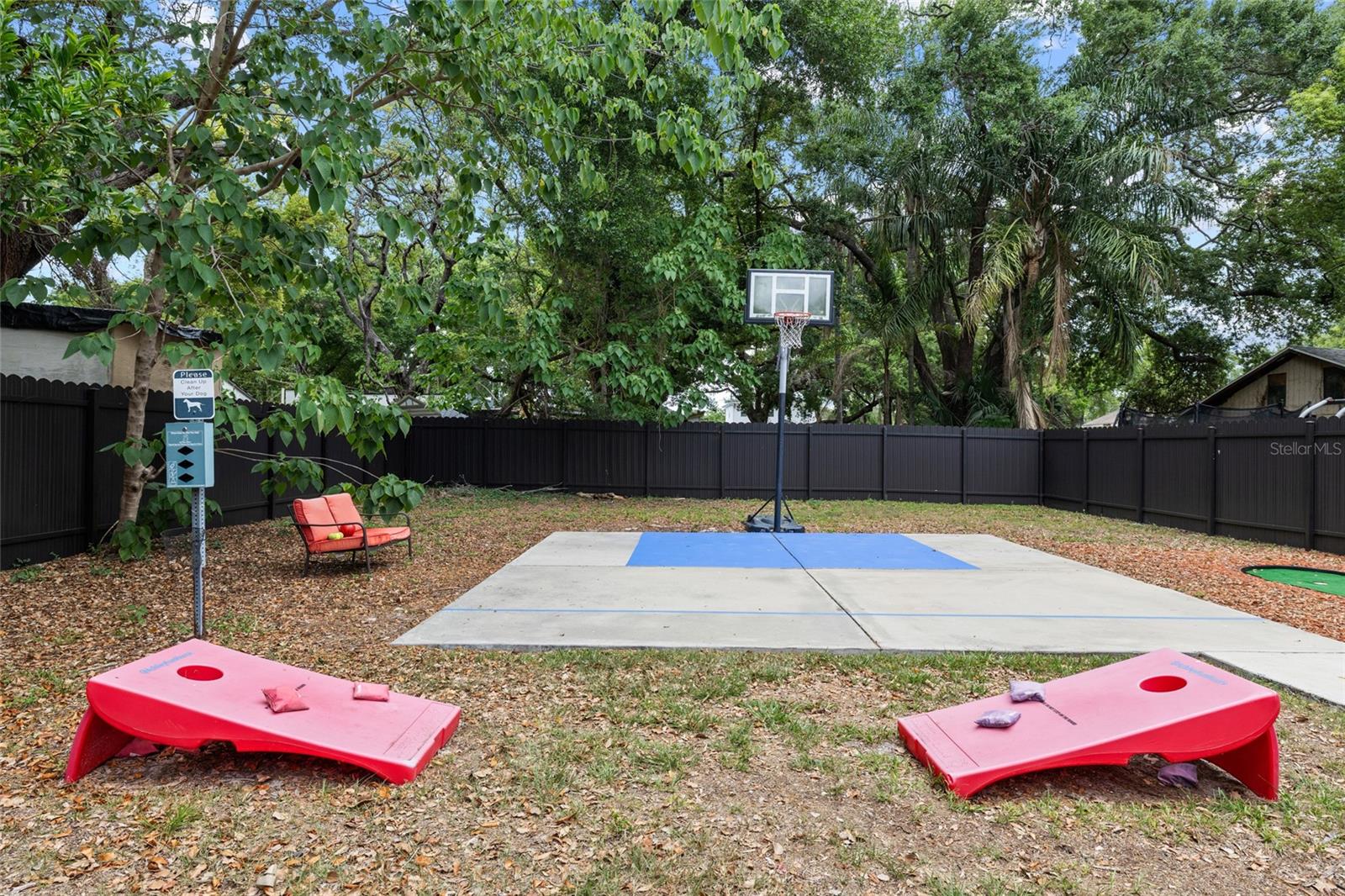 MANOR HILLS SUB - Residential