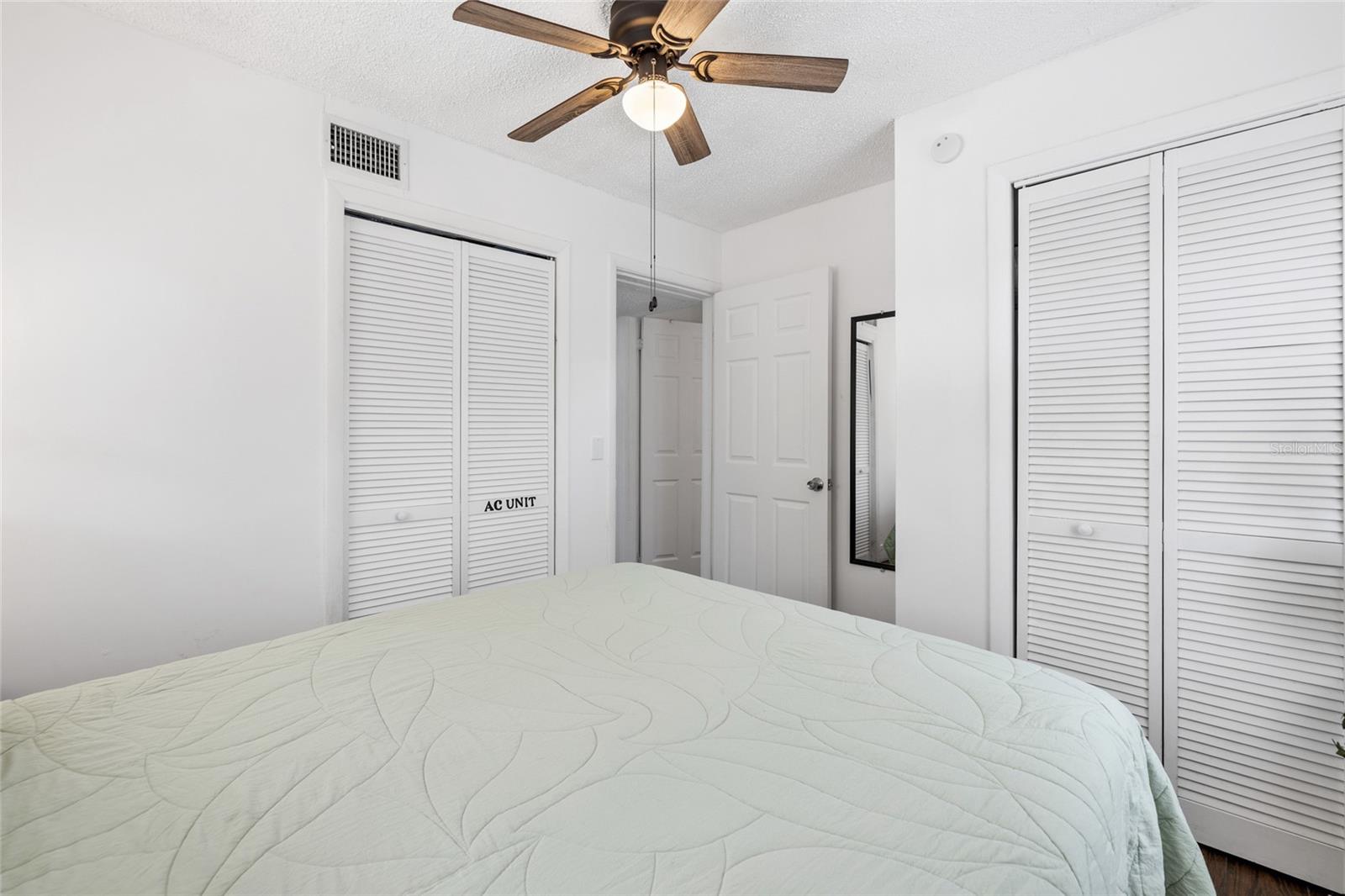 MANOR HILLS SUB - Residential