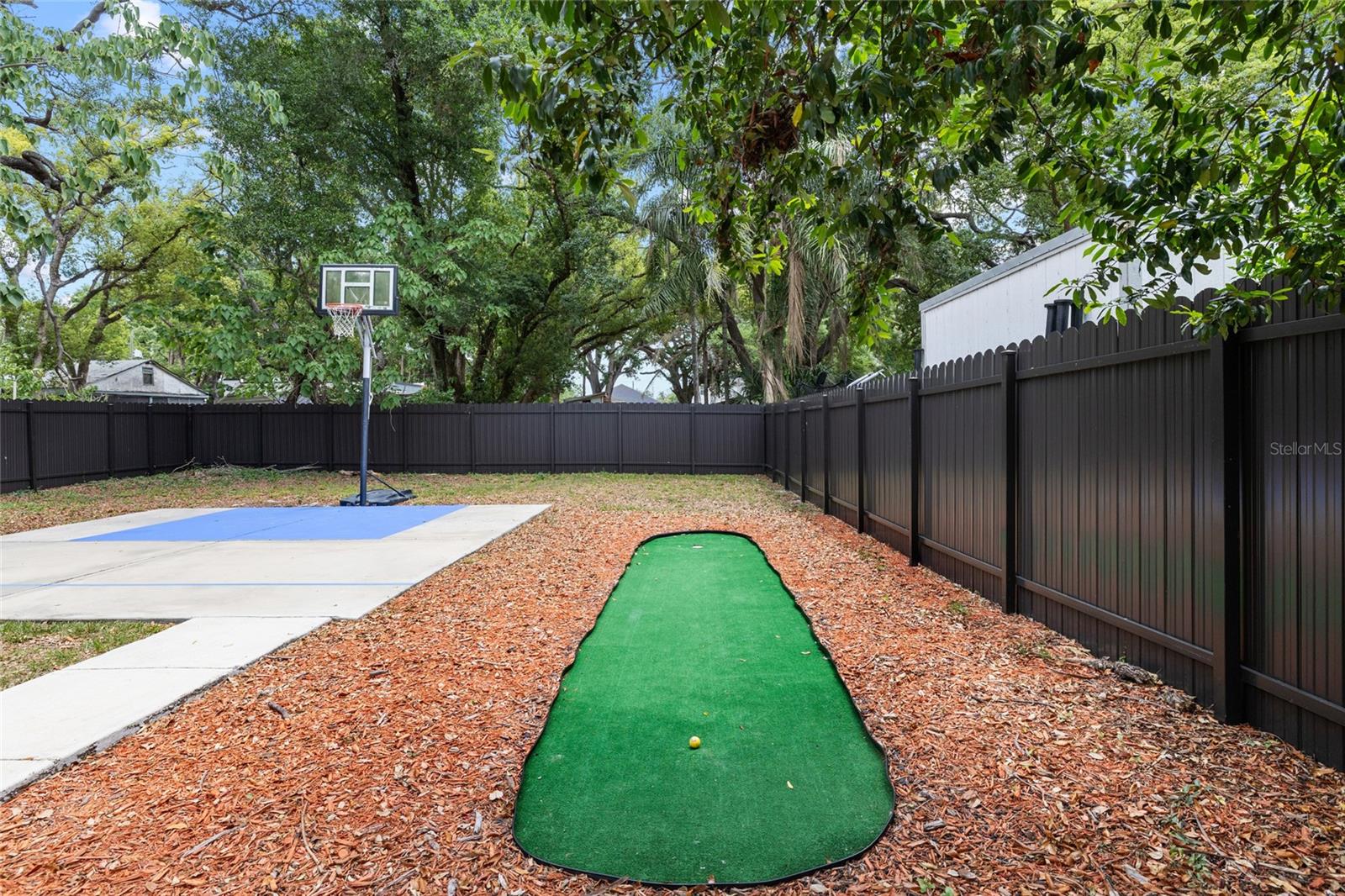 MANOR HILLS SUB - Residential