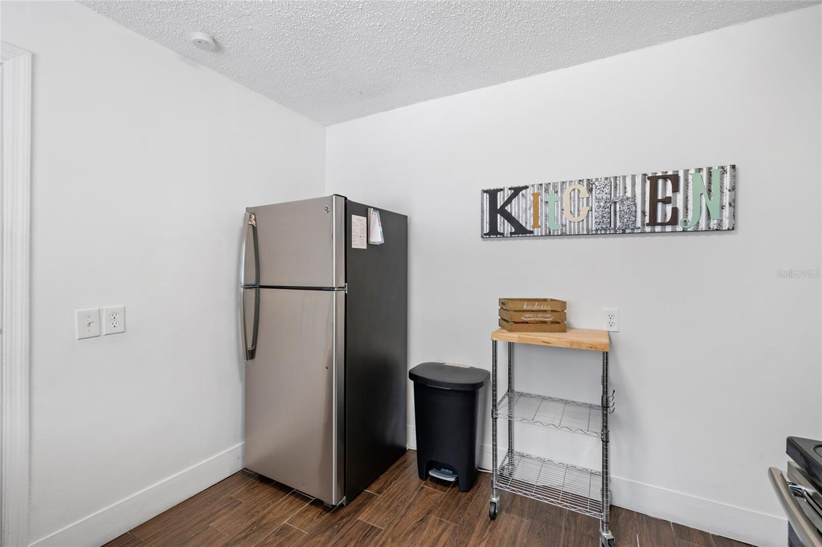 MANOR HILLS SUB - Residential