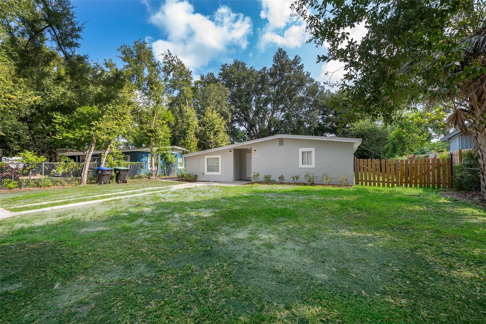 1221 ELINORE DRIVE