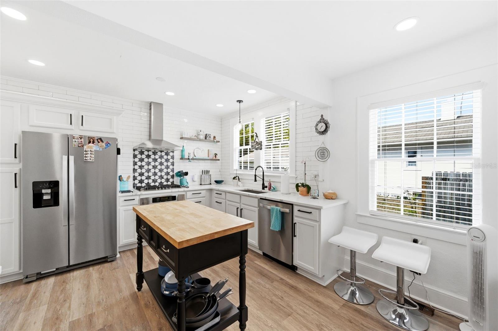 COUNTRY CLUB ADD - Residential