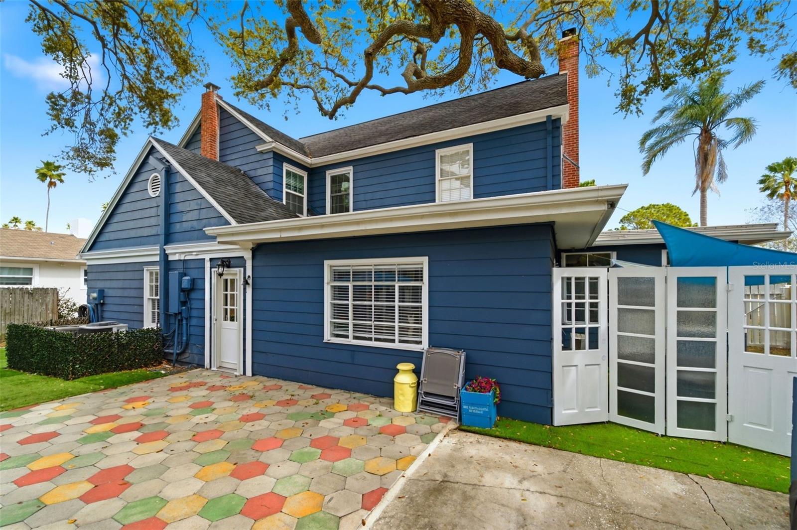 COUNTRY CLUB ADD - Residential