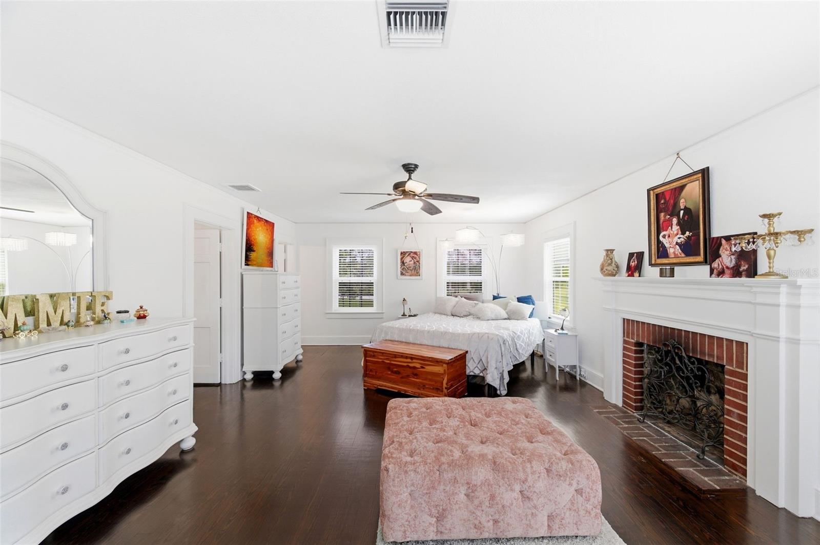 COUNTRY CLUB ADD - Residential