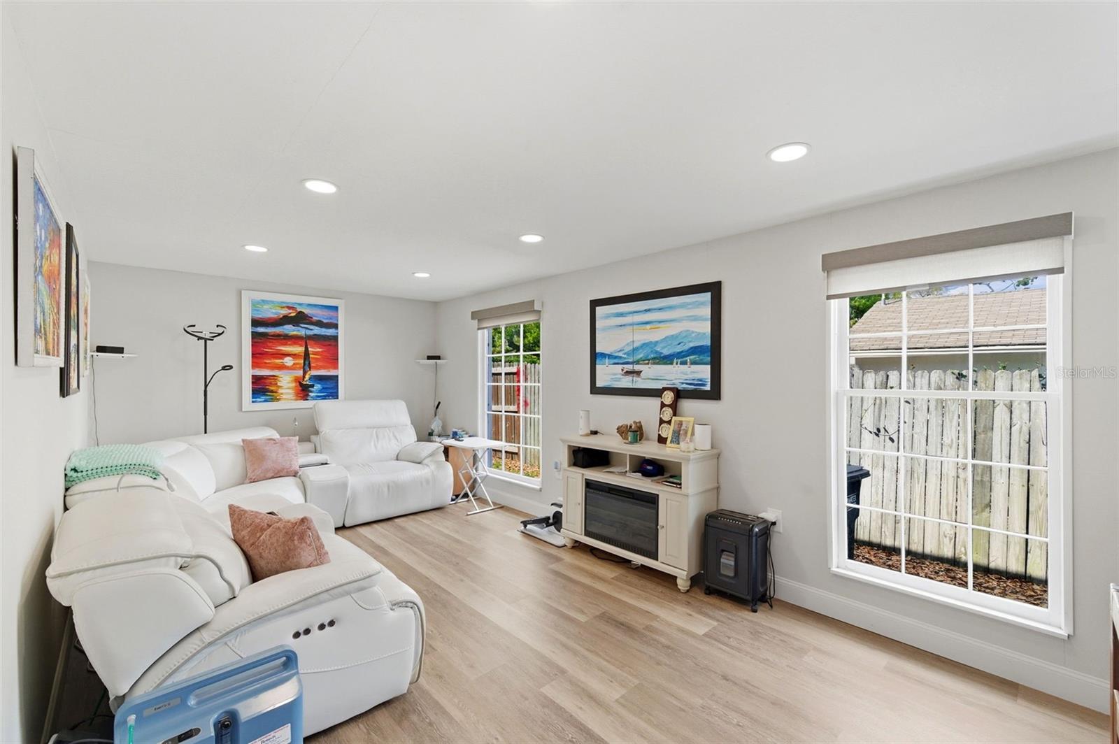 COUNTRY CLUB ADD - Residential