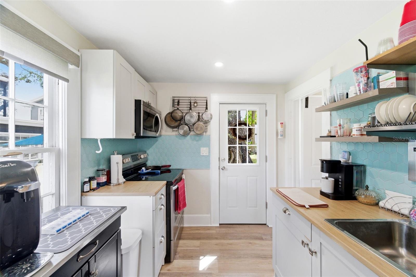 COUNTRY CLUB ADD - Residential