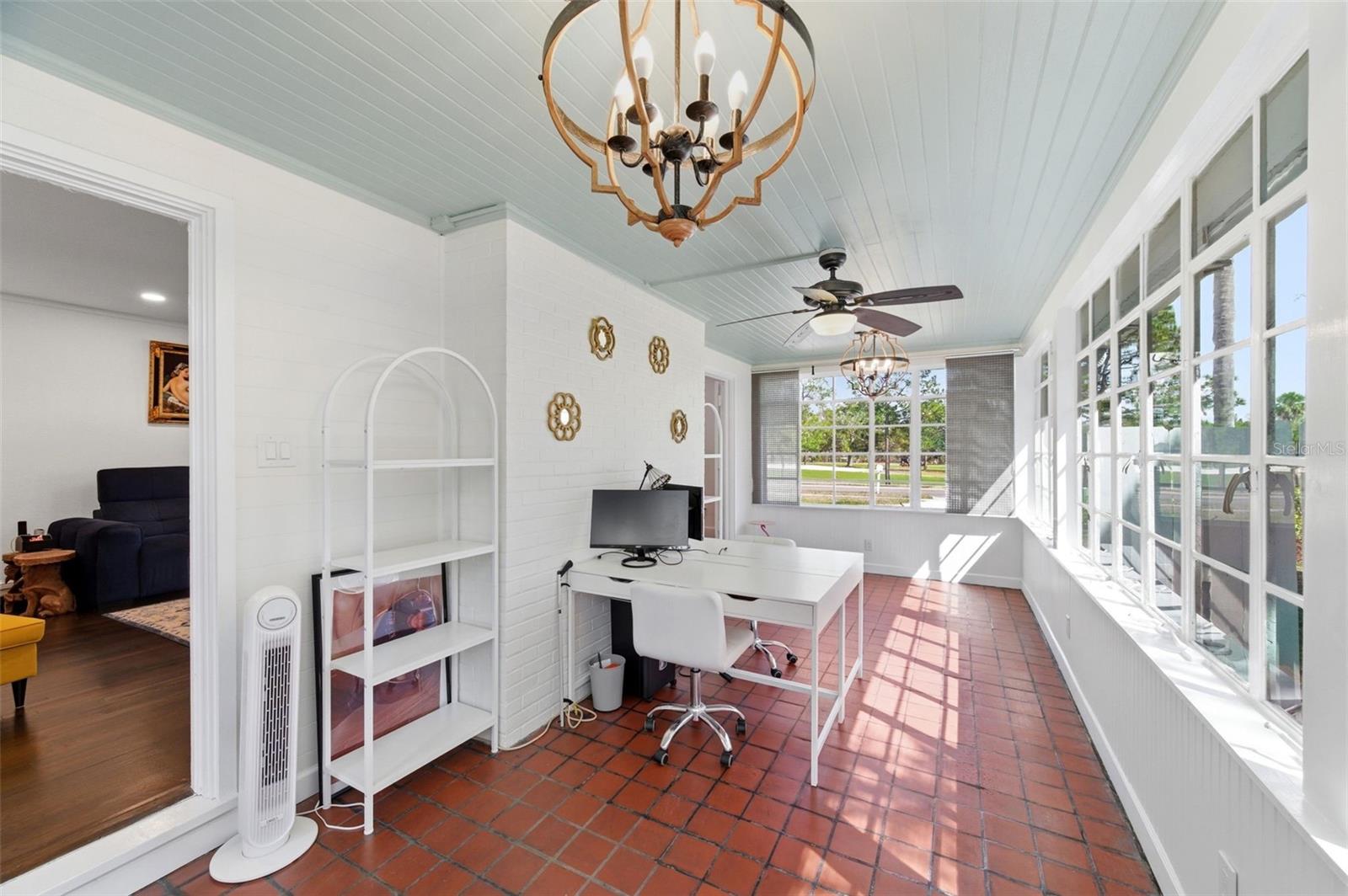 COUNTRY CLUB ADD - Residential