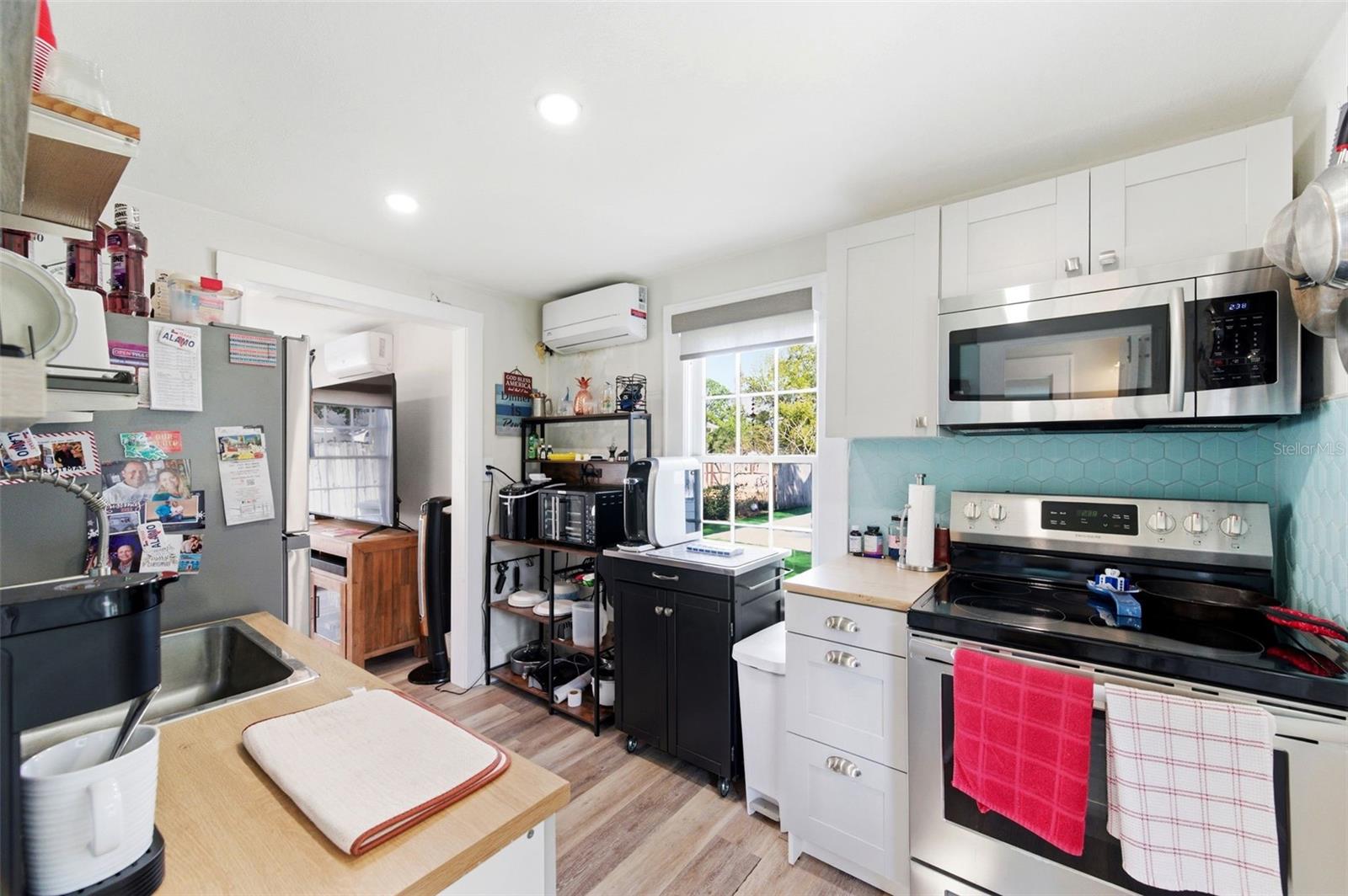 COUNTRY CLUB ADD - Residential