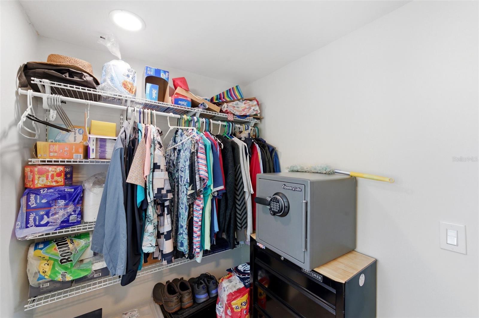 COUNTRY CLUB ADD - Residential