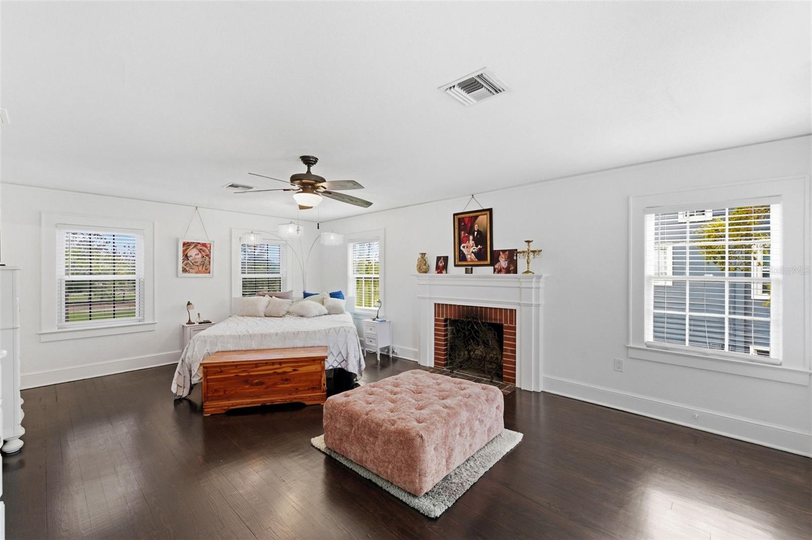 COUNTRY CLUB ADD - Residential