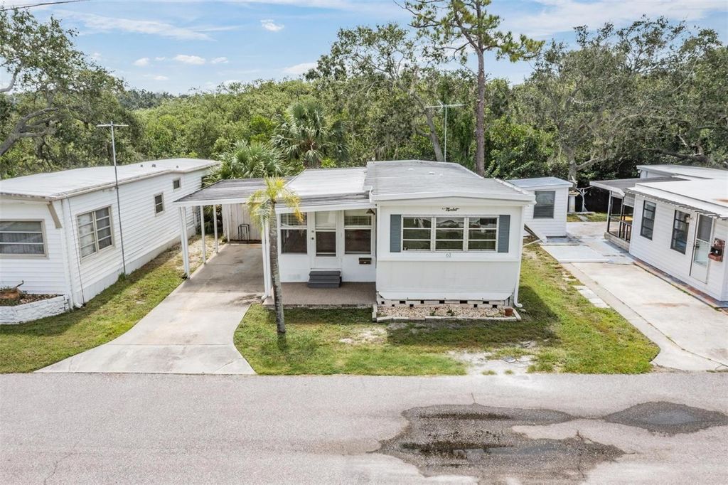 Photo of 605 Michigan Boulevard #61, Dunedin, FL 34698 (MLS # TB8427043)