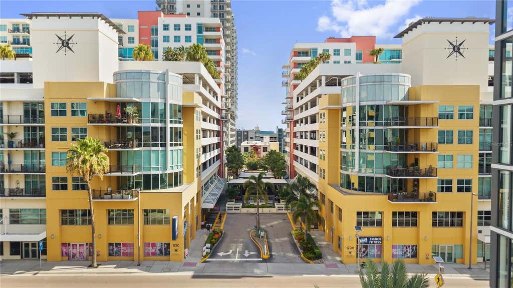 Photo of 1120 E Kennedy Boulevard #1124, Tampa, FL 33602 (MLS # TB8531113)