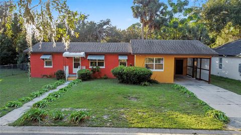 Photo of 612 Kensington Street, Eustis, FL 32726 (MLS # O6355583) Photo of 612 Kensington Street, Eustis, FL 32726 (MLS # O6355583)