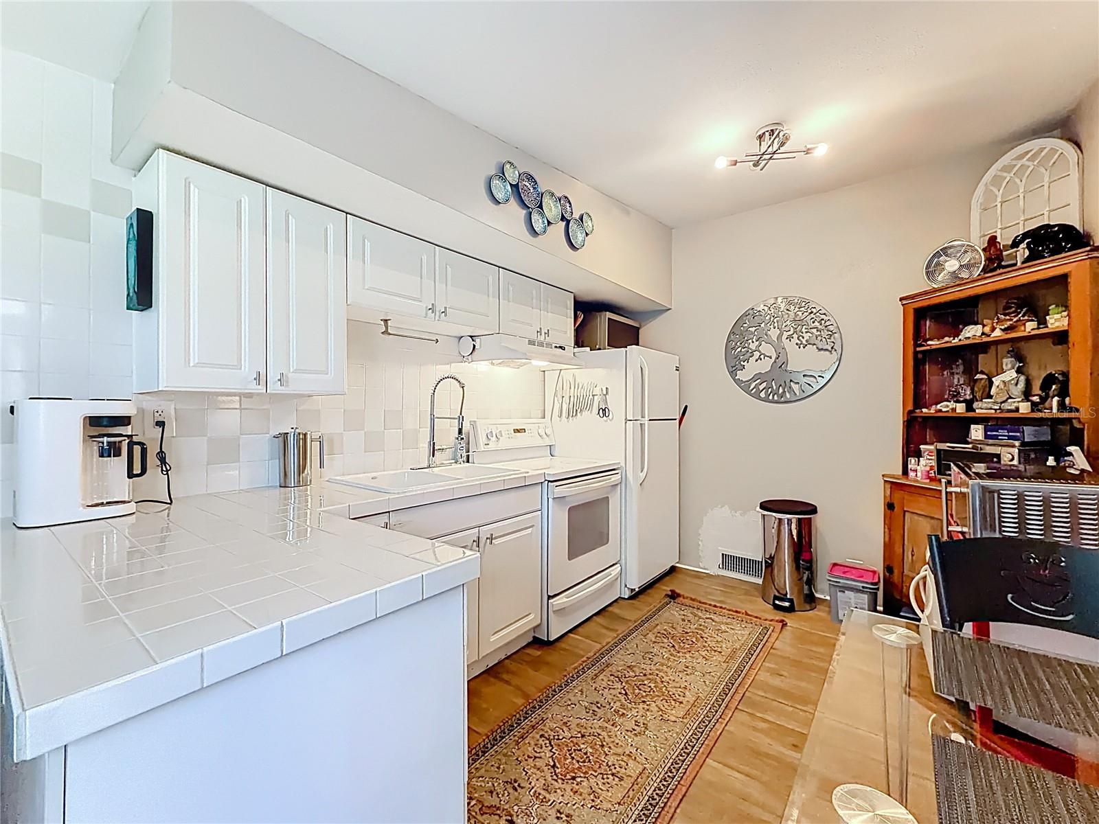 PASADENA GARDENS GULFVIEW SEC - Residential Income