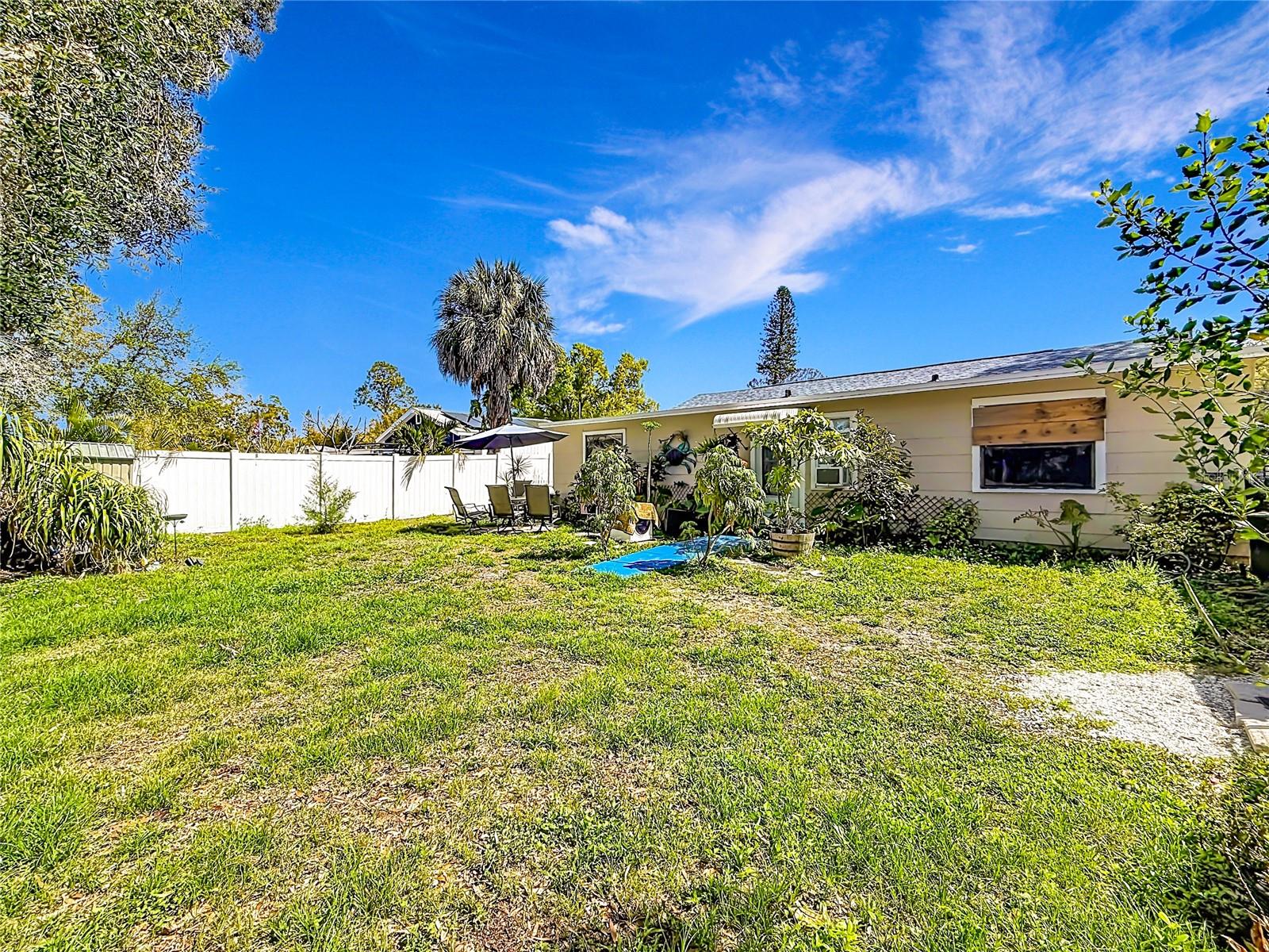 PASADENA GARDENS GULFVIEW SEC - Residential Income