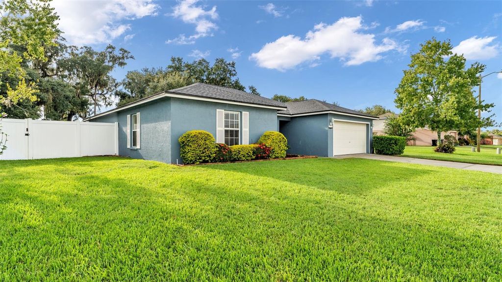 Photo of 3355 Sanoma Drive, Lakeland, FL 33811 (MLS # L4955936)