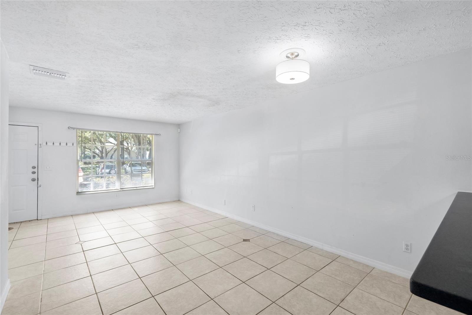 KINGSS COURT TWNHMS - Residential