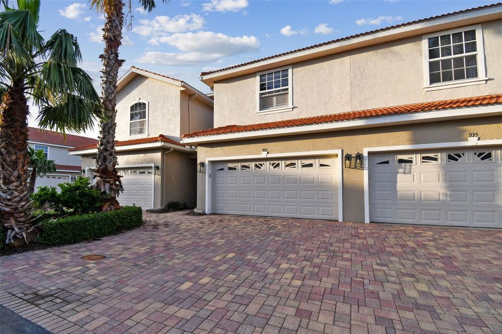 Photo of 933 Moscato Pl, Palm Harbor, FL 34683 (MLS # TB8410135)
