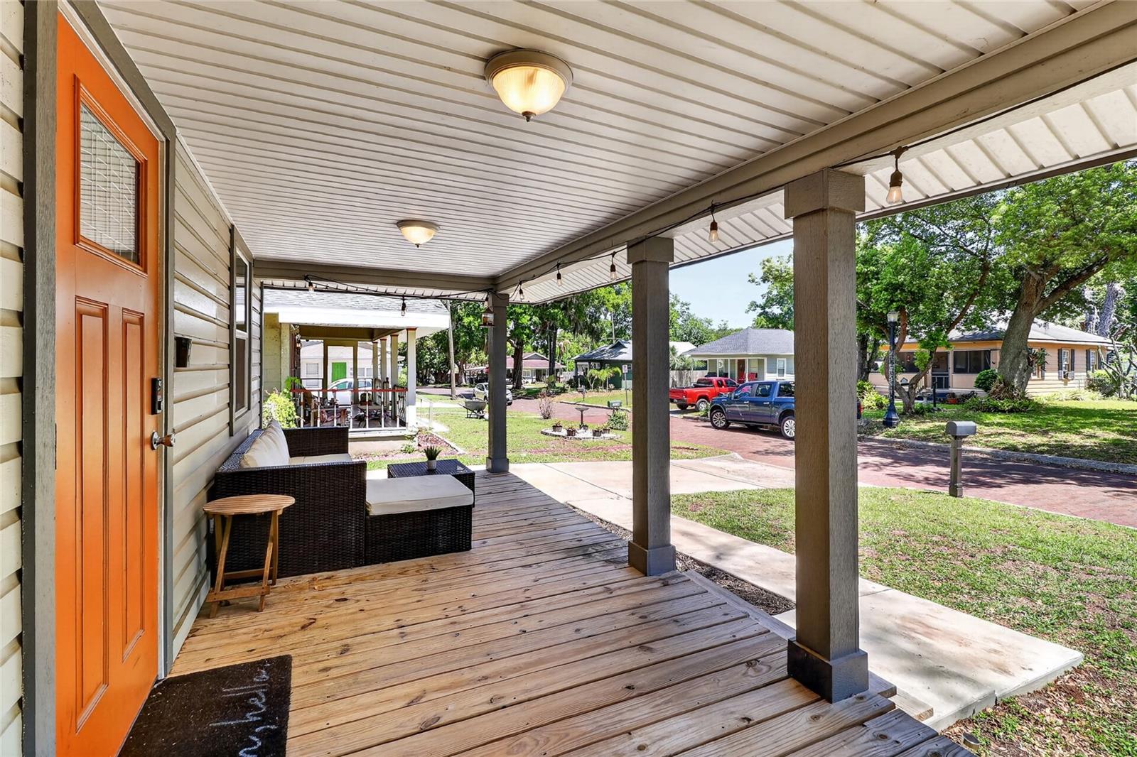 LAKE HUNTER HEIGHTS - Residential