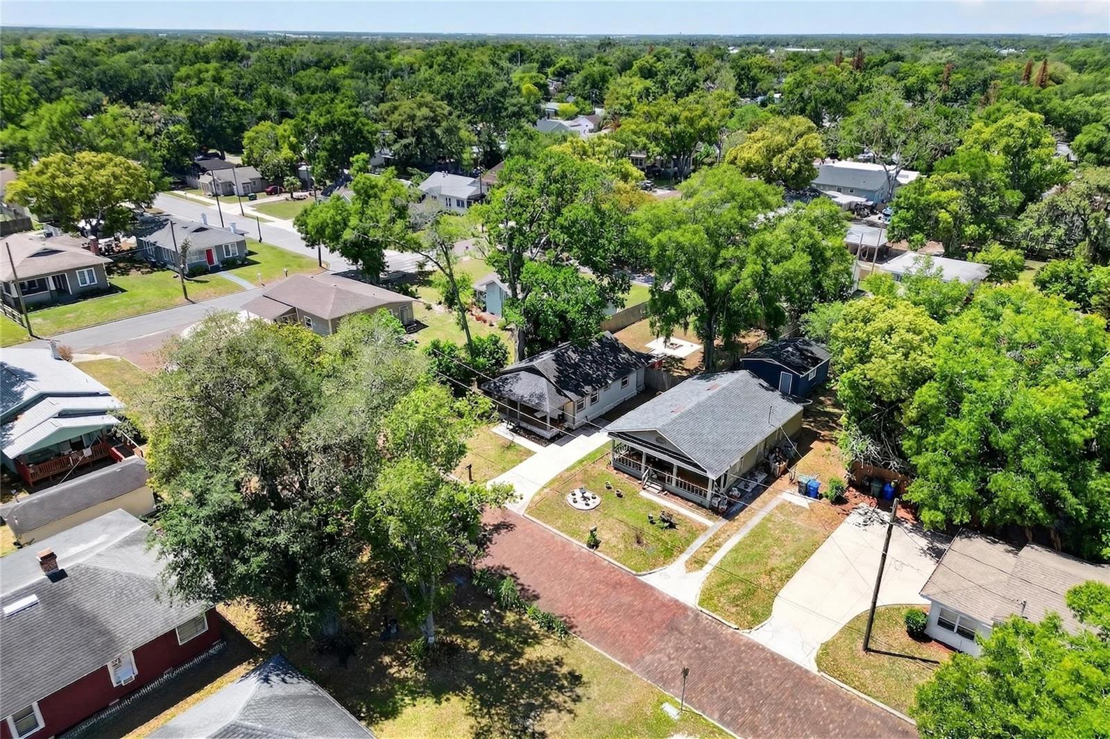 LAKE HUNTER HEIGHTS - Residential