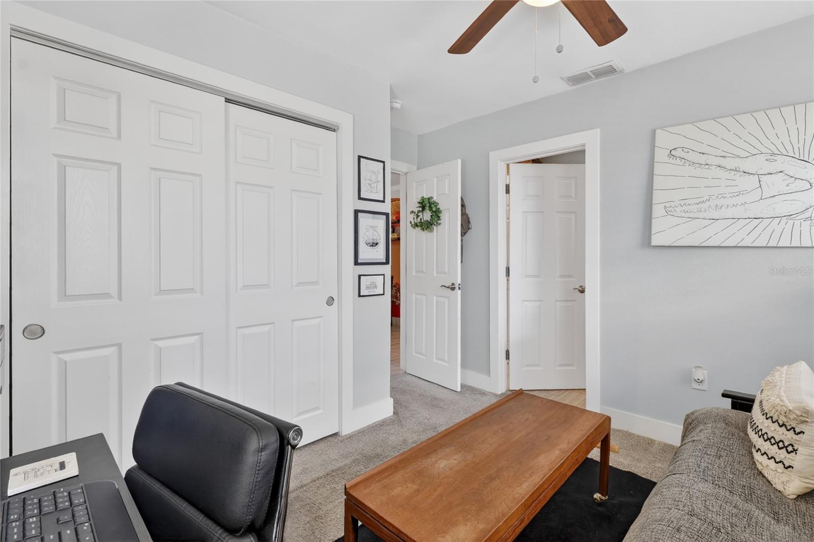 LAKE HUNTER HEIGHTS - Residential