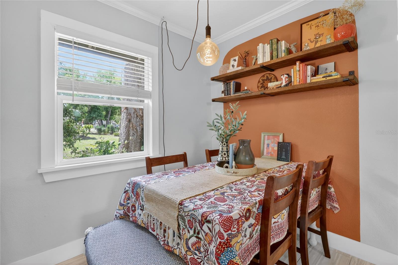 LAKE HUNTER HEIGHTS - Residential