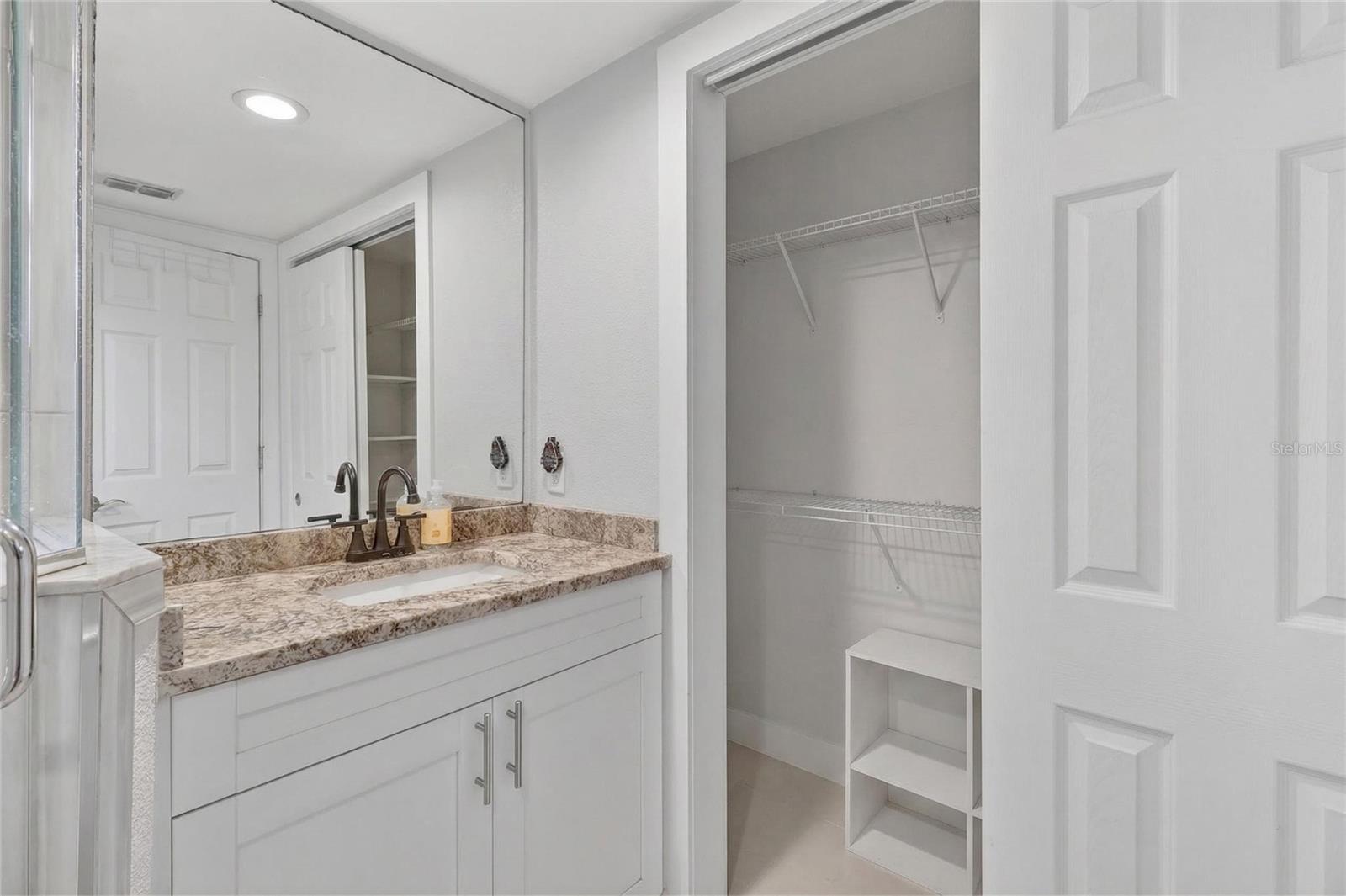 LAKE HUNTER HEIGHTS - Residential