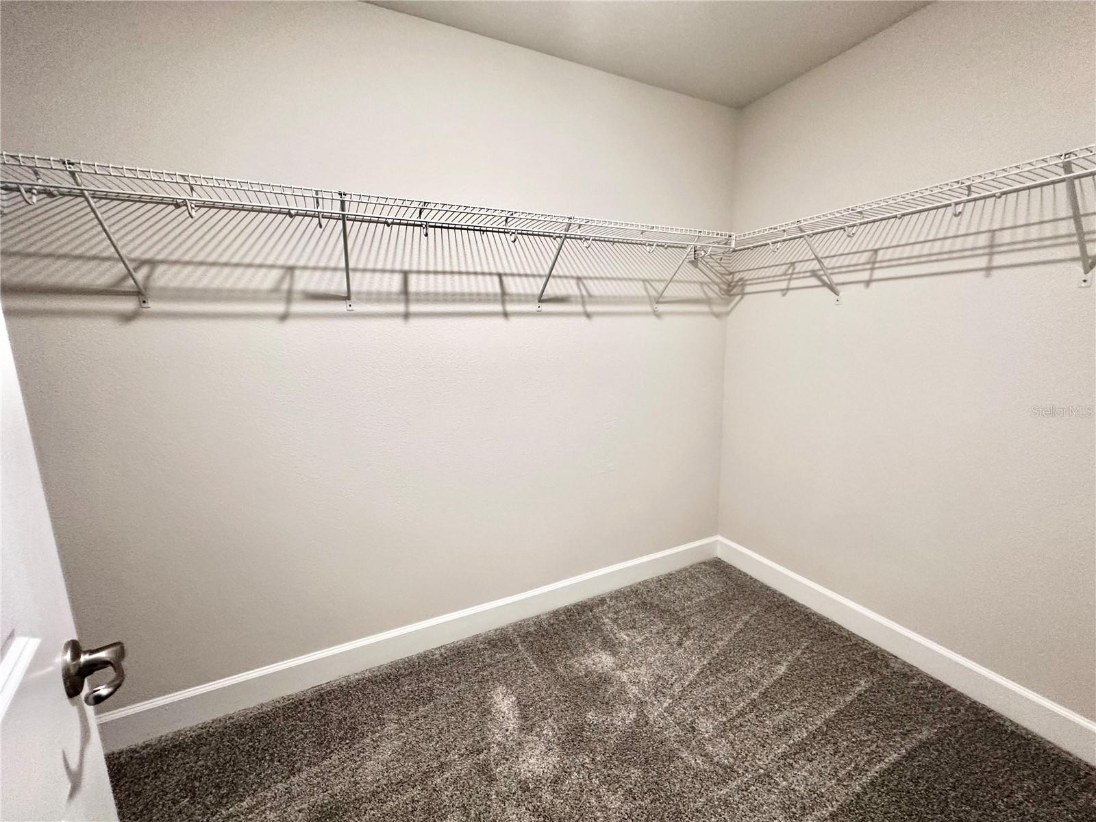 OAKS/KELLY PARK PH 2 - Residential Lease