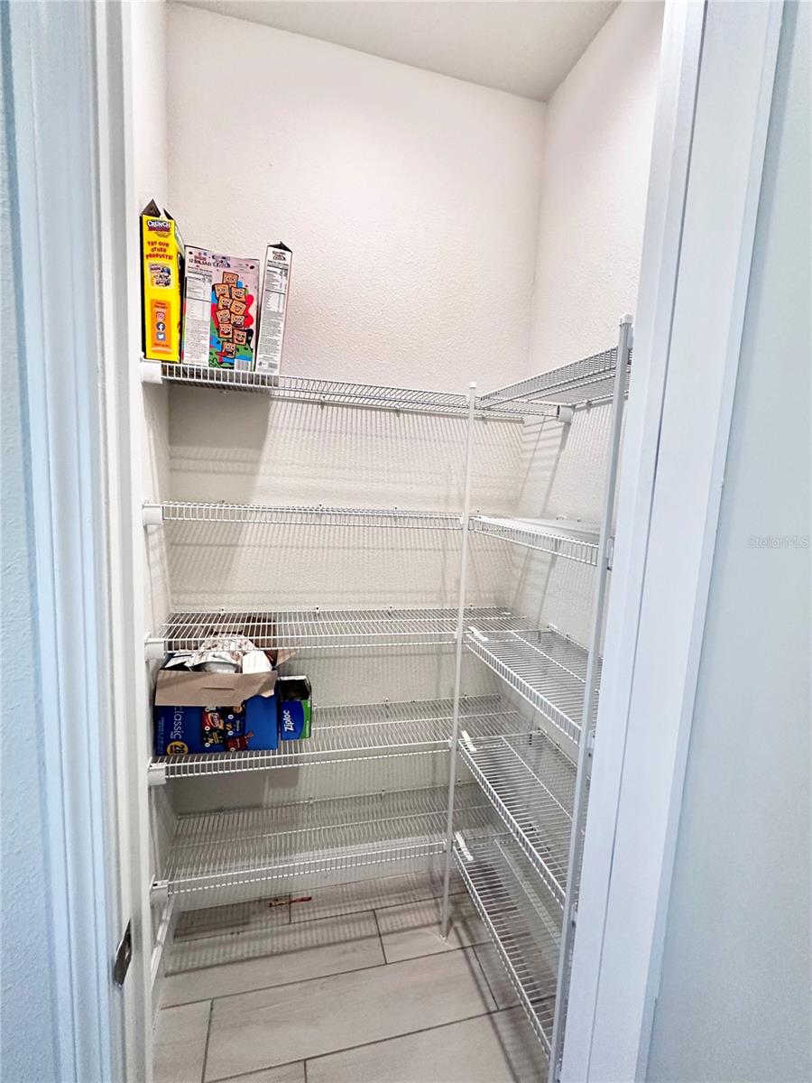 OAKS/KELLY PARK PH 2 - Residential Lease