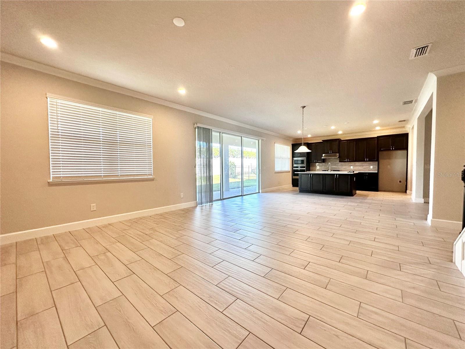 OAKS/KELLY PARK PH 2 - Residential Lease