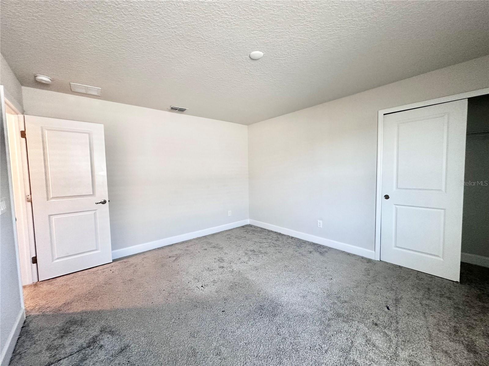 OAKS/KELLY PARK PH 2 - Residential Lease