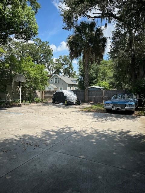 PATRICKS ADDN PB A PG 1 BLK S W 50 FT OF LOT 4 - Commercial Sale