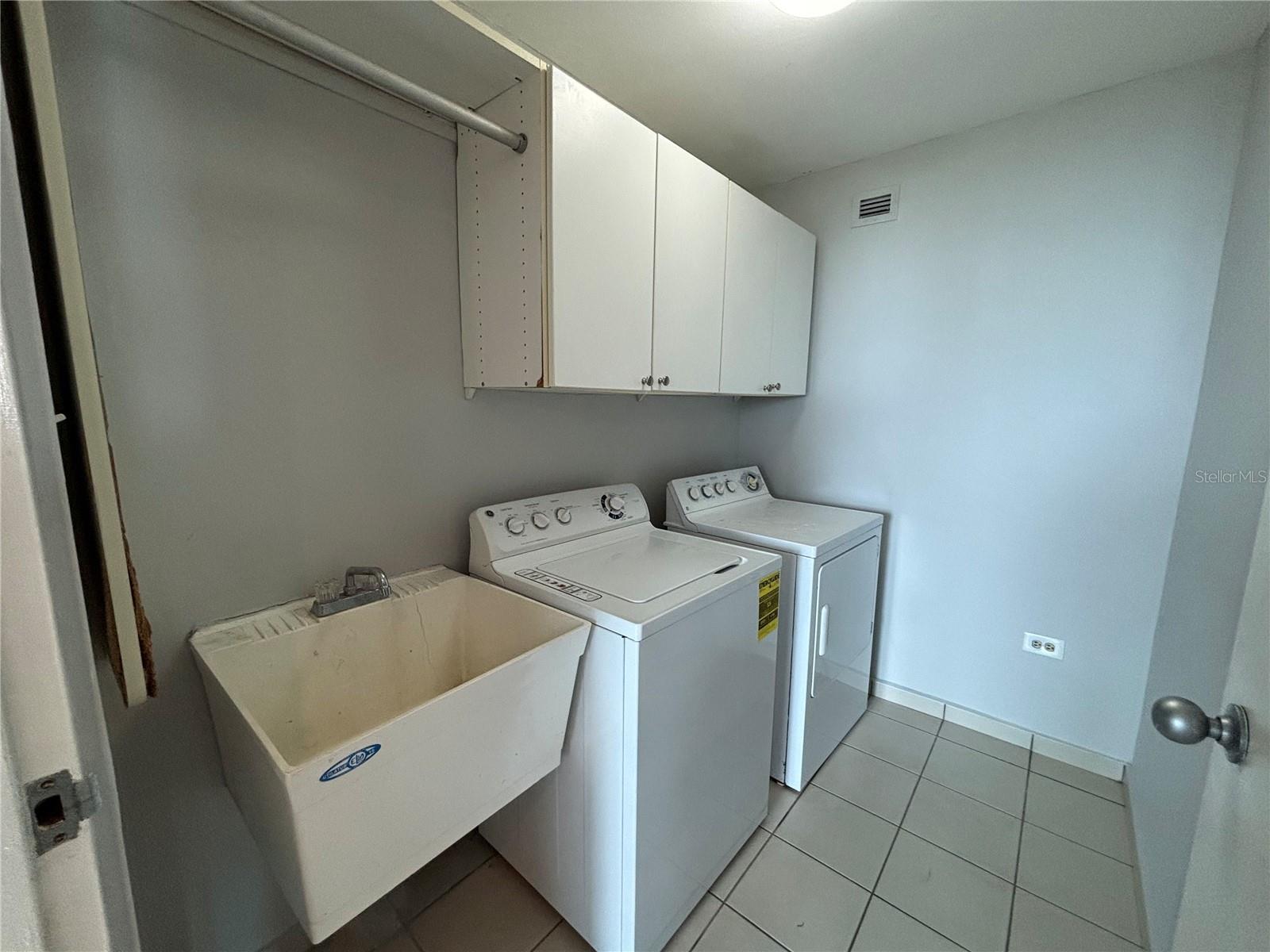 PUERTA DE TIERRA - Residential