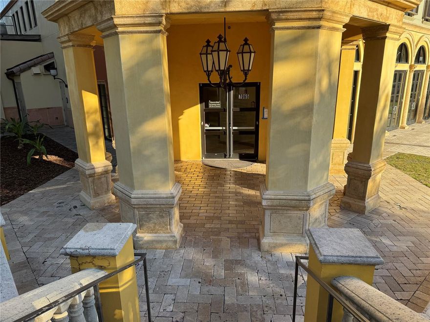 546 sf Professional Office for Lease in Veranda Park.  The suite features 2 private office, conference room, receiption room and storage room.  Great for small business (Law firm, Brokerages, Accounting).  Available February 2026.