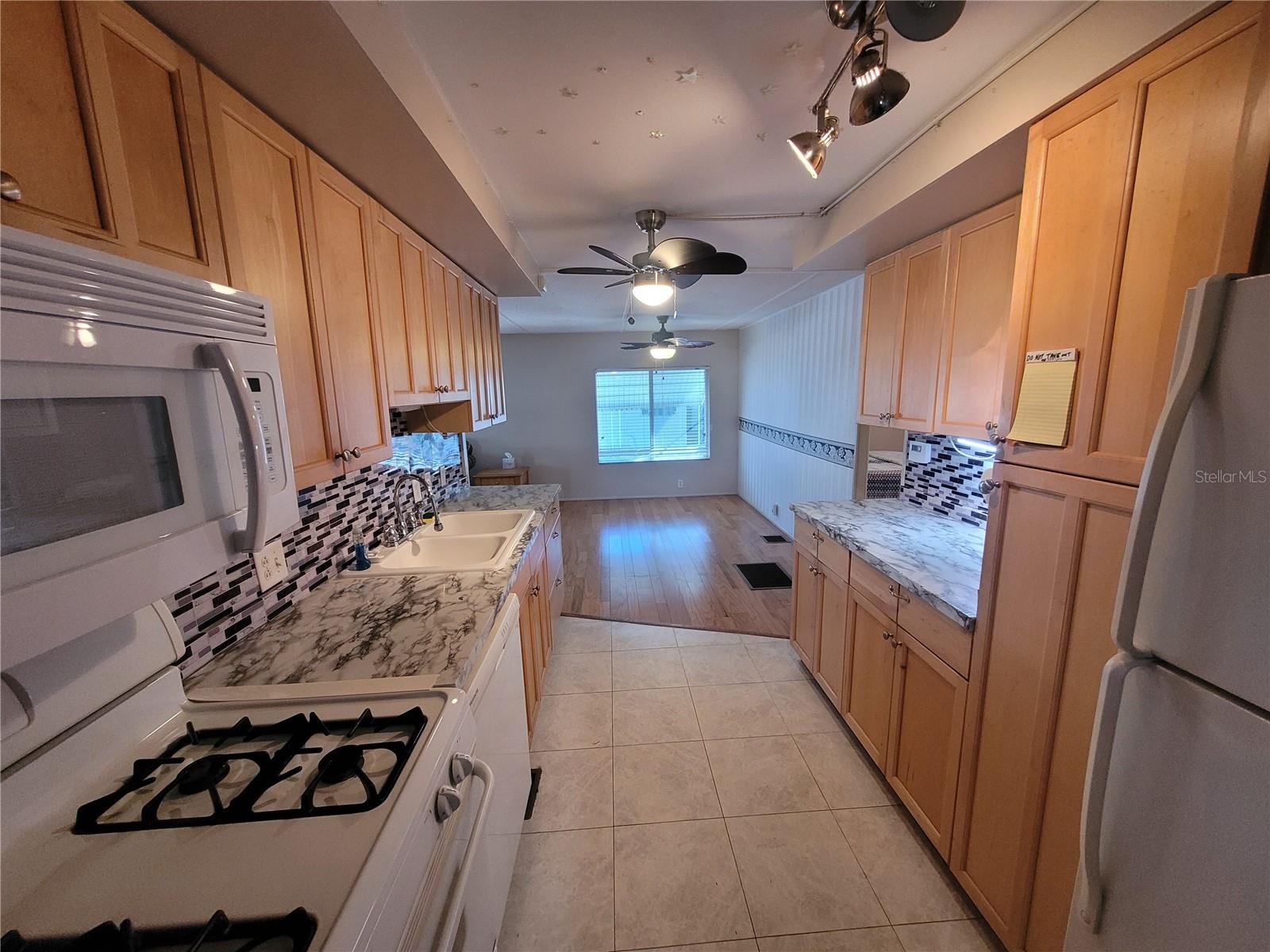 SKYVIEW ESTATES - Residential