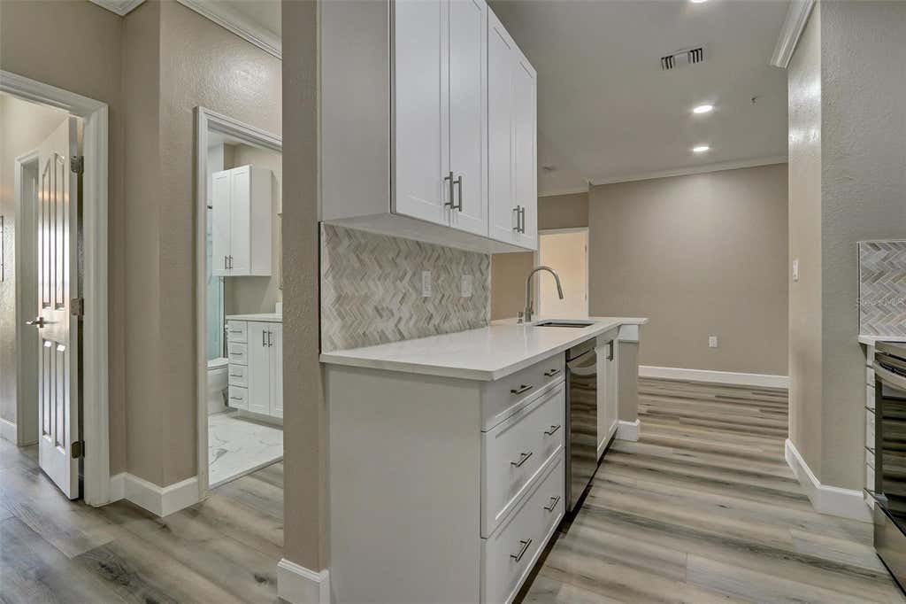 Photo of 5000 Culbreath Key Way #4-306, Tampa, FL 33611 (MLS # TB8533996)