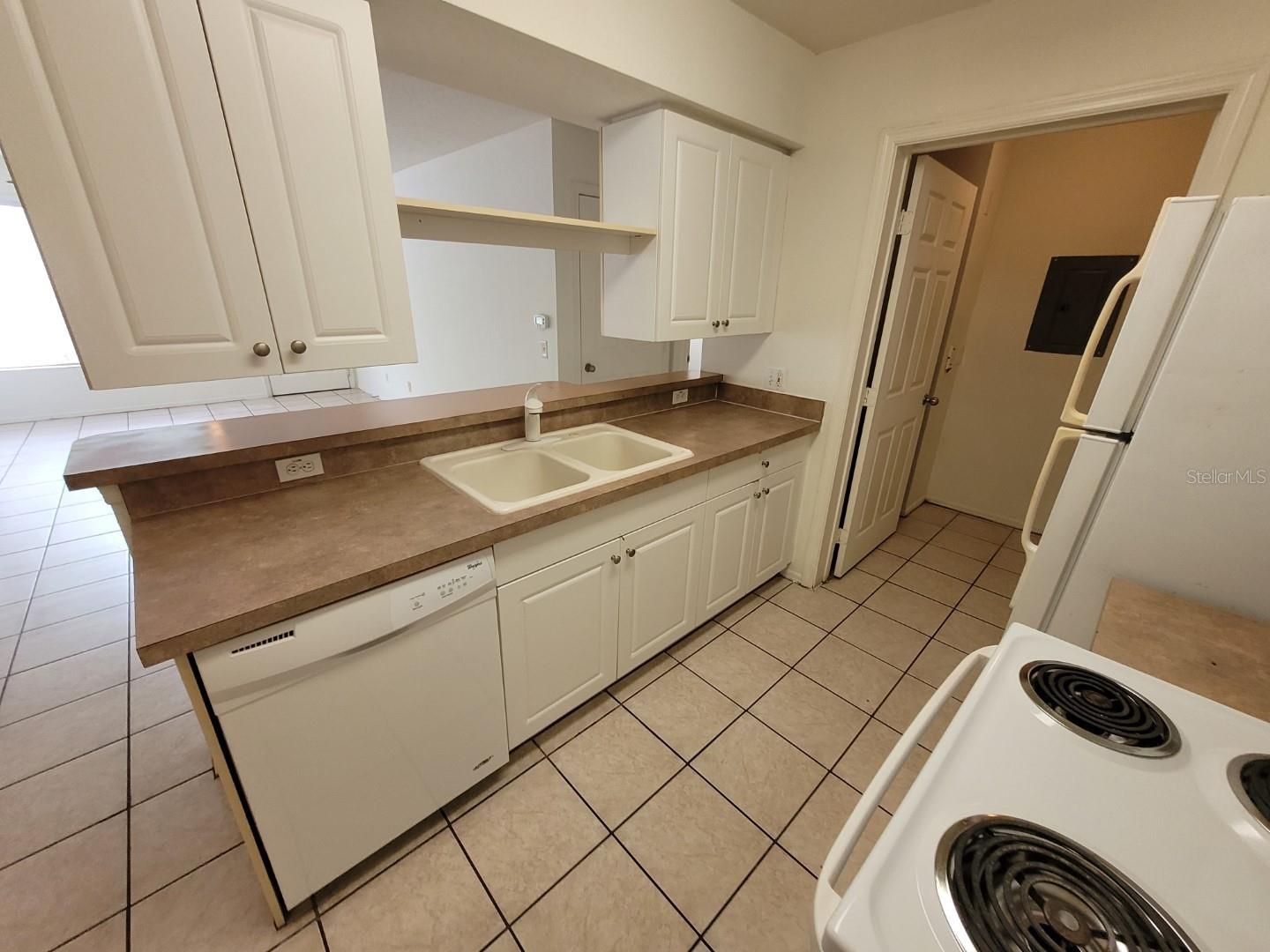 BELMONT AT RYALS CHASE CONDO - Residential Lease