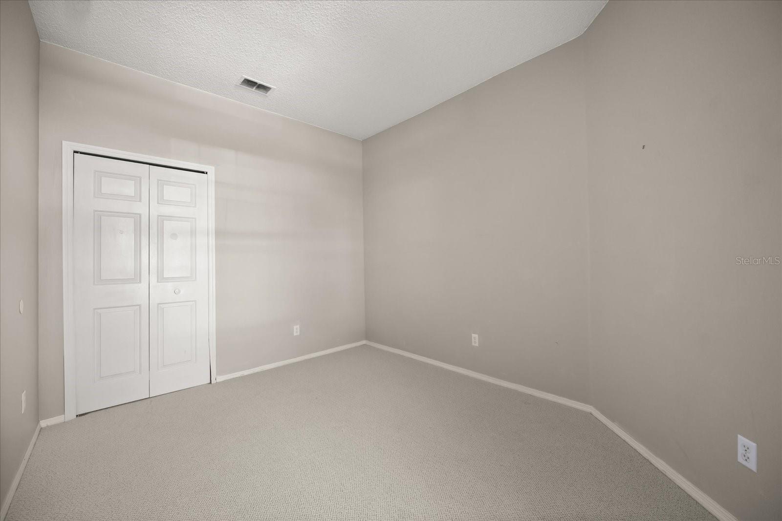 FAIRWAYS LAKE ESTATES - Residential