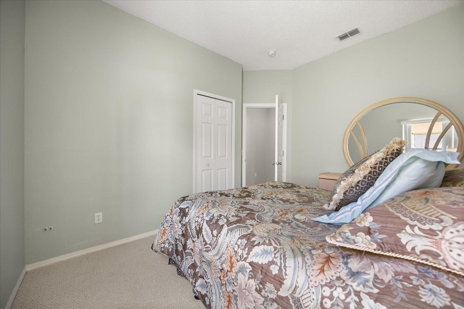 FAIRWAYS LAKE ESTATES - Residential