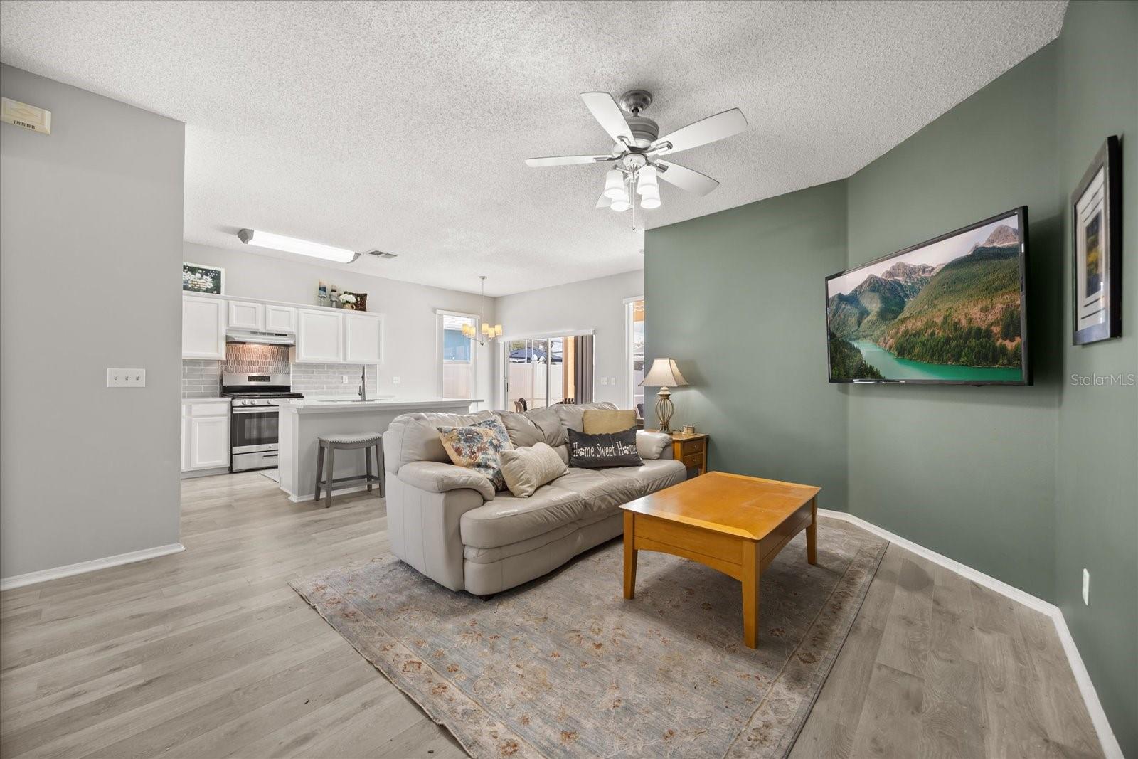 FAIRWAYS LAKE ESTATES - Residential