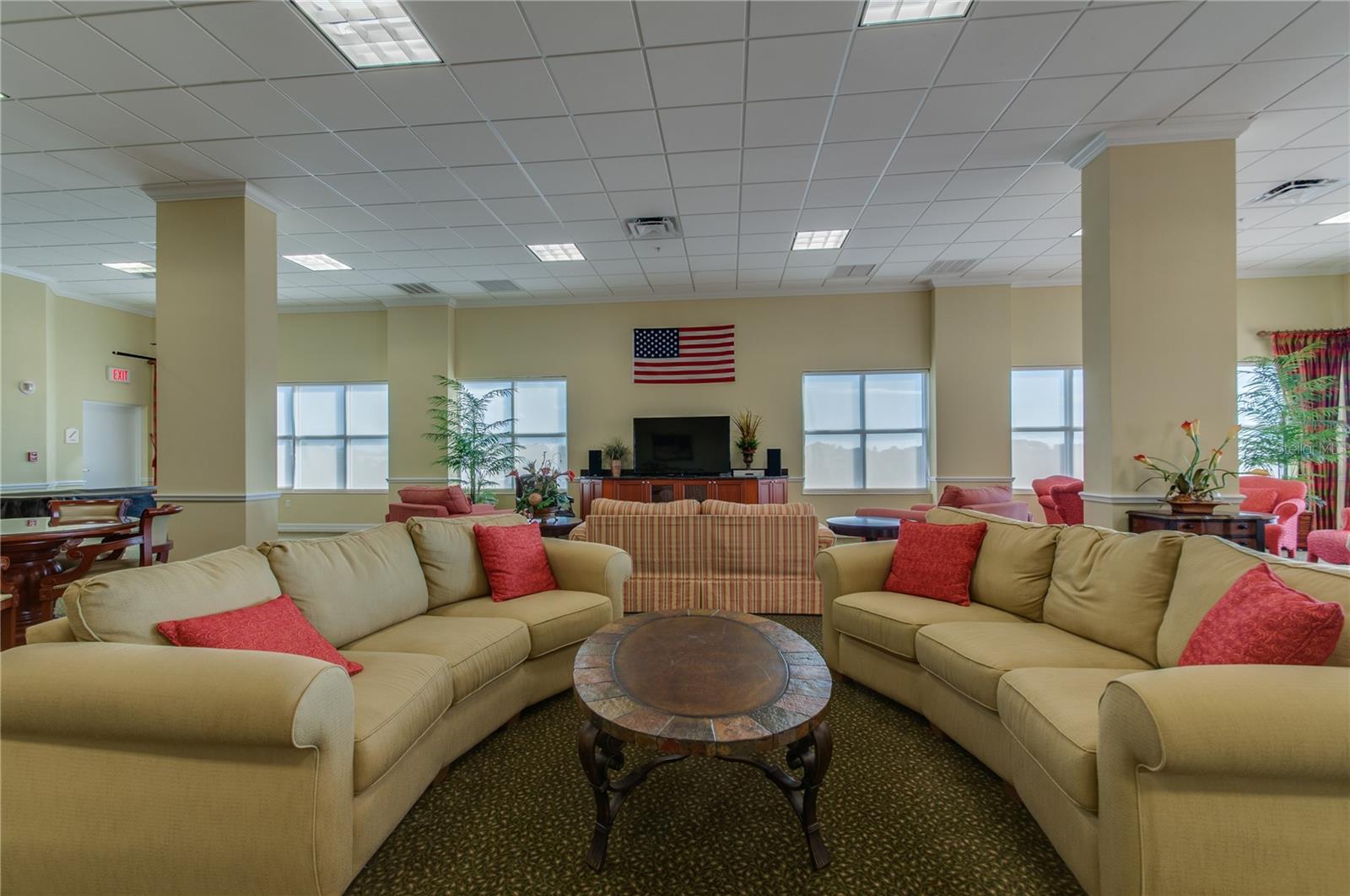 SEAVIEW PLACE/GULF LNDGS - Residential Lease