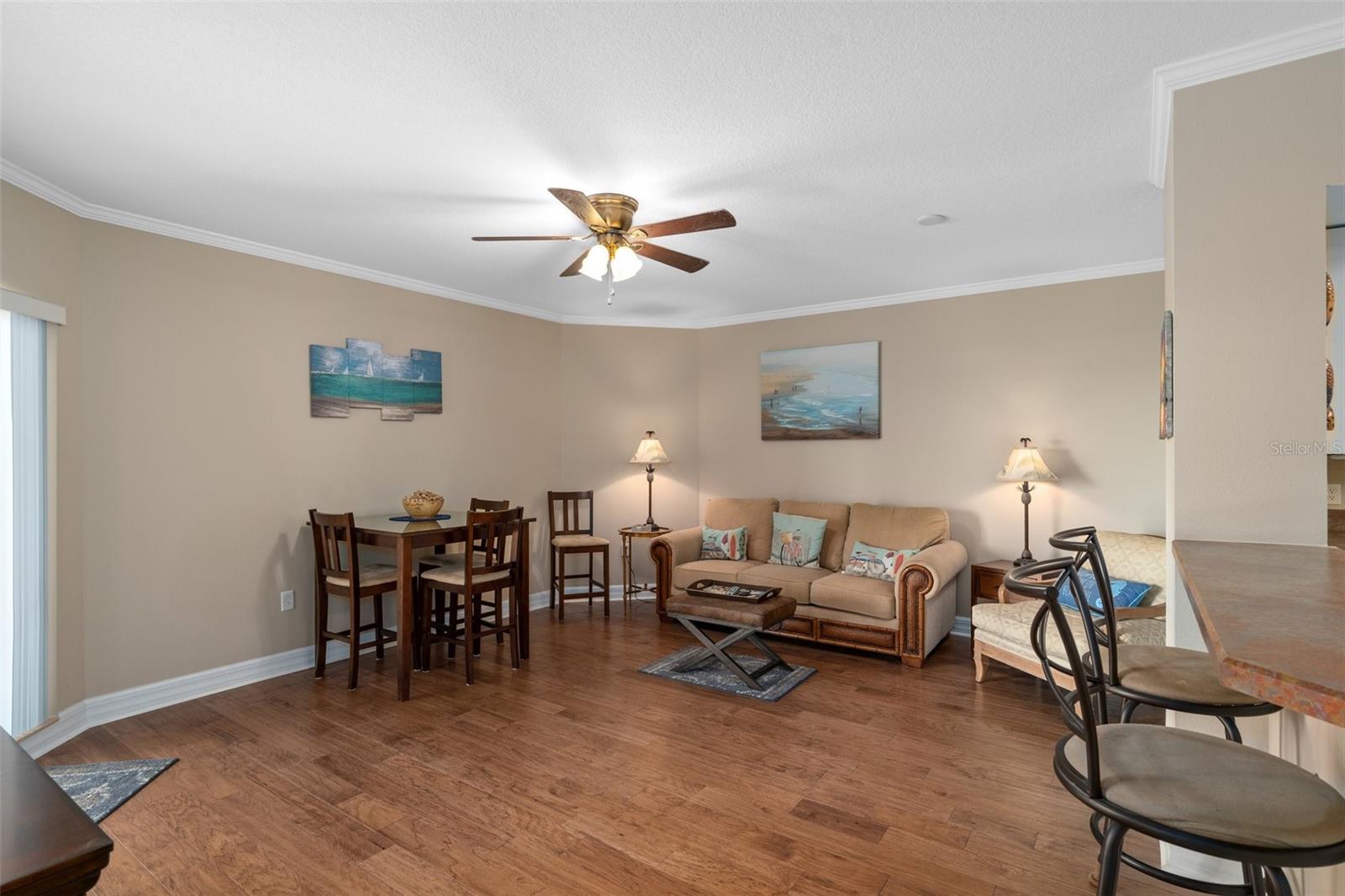 SEAVIEW PLACE/GULF LNDGS - Residential Lease