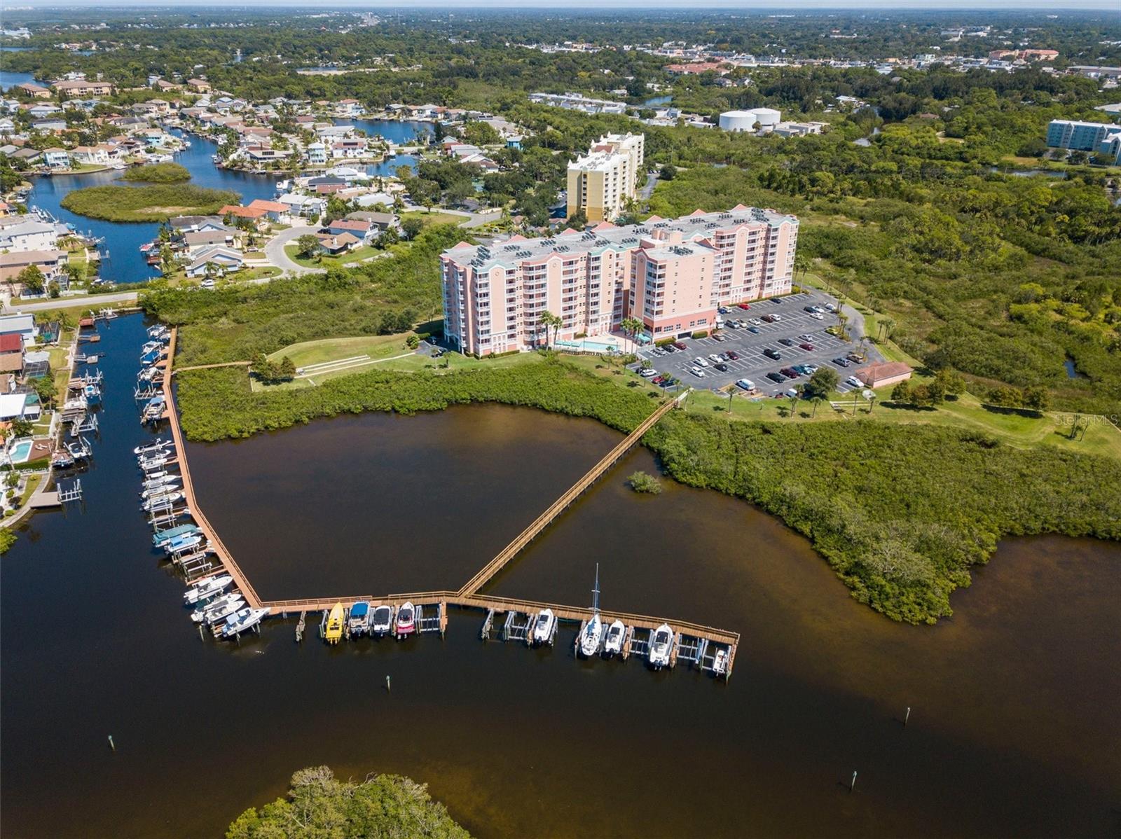 SEAVIEW PLACE/GULF LNDGS - Residential Lease