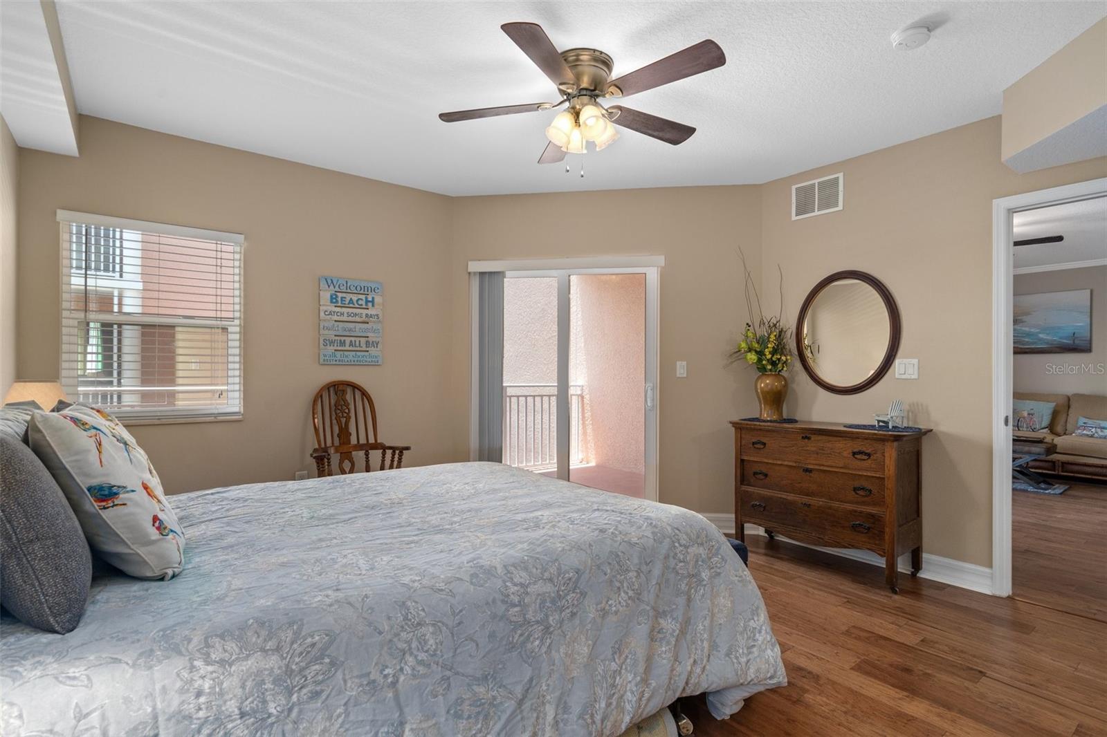 SEAVIEW PLACE/GULF LNDGS - Residential Lease