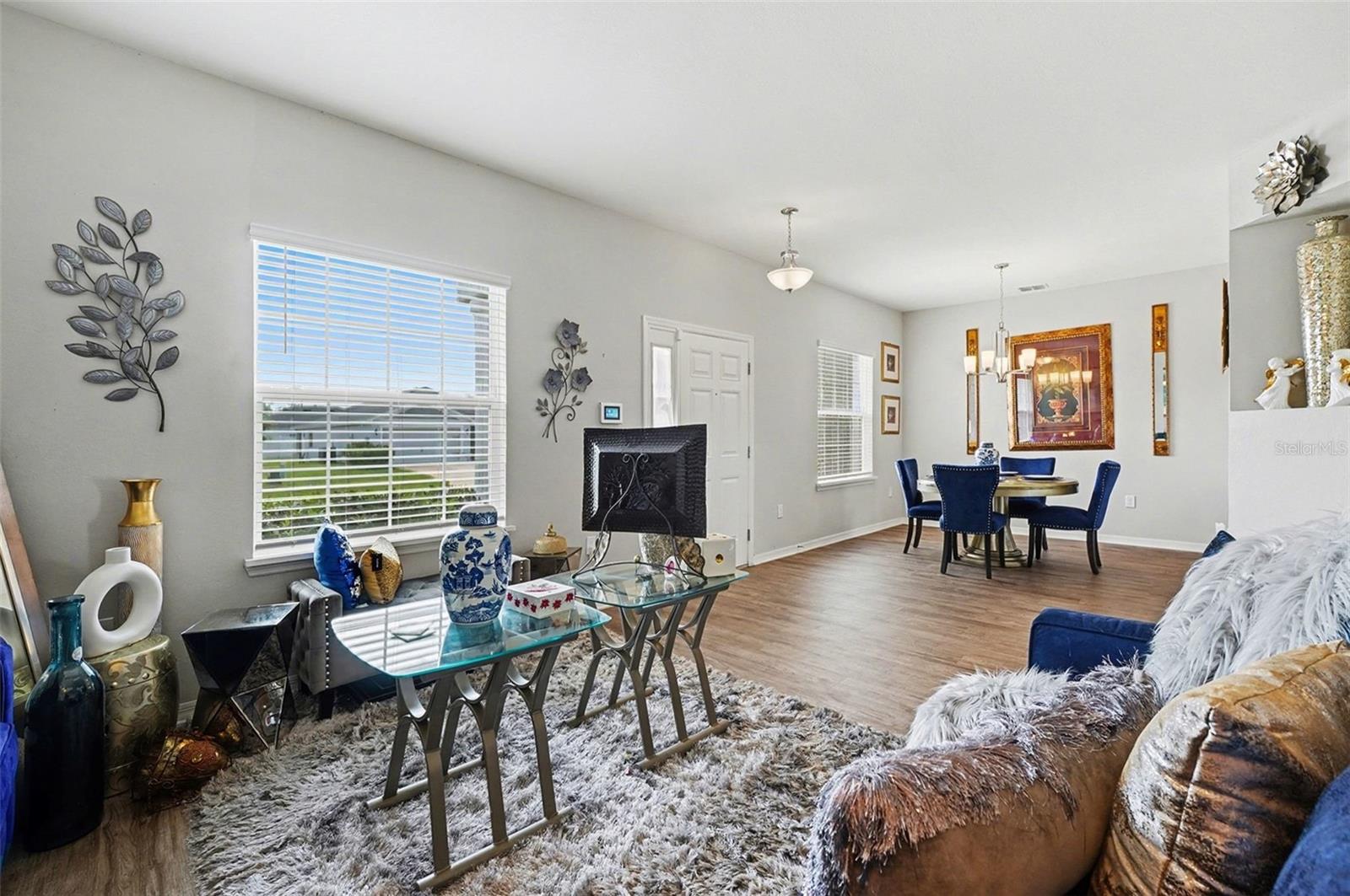 LANDINGS/EAGLE LAKE - Residential