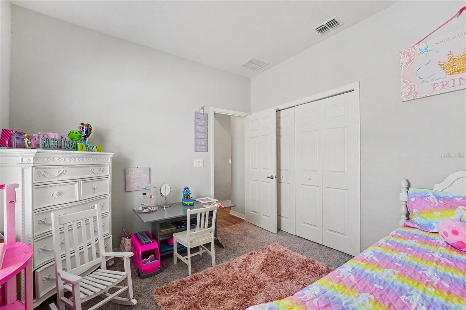 LANDINGS/EAGLE LAKE - Residential