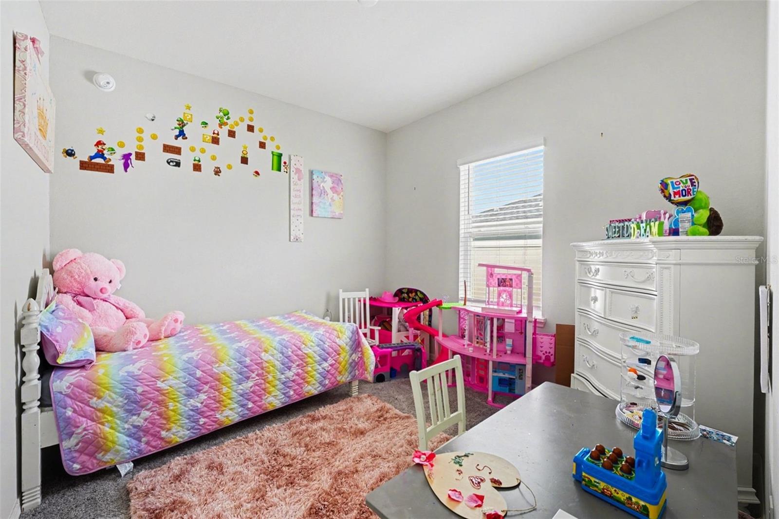 LANDINGS/EAGLE LAKE - Residential