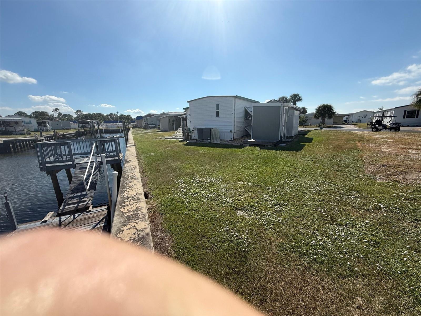 107 E SAINT JOHNS WAY