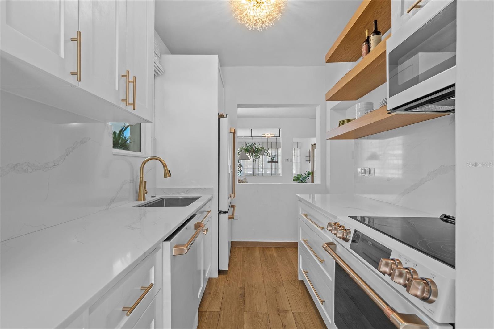 OCEAN PARK - Residential